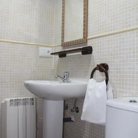 APARTAMENTOS NOGUERA DE ALBARRACIN -antes Las Cárcavas- Appartamento Noguera de Albarracin