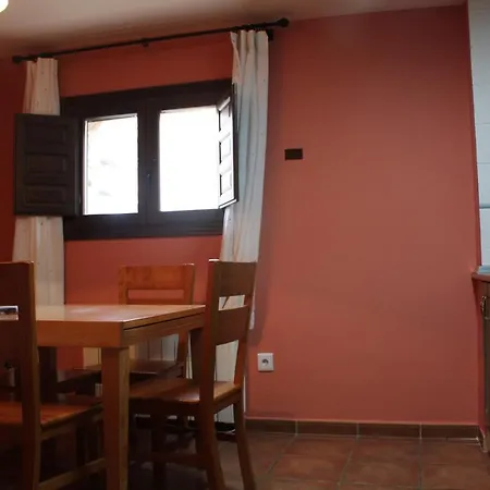 APARTAMENTOS NOGUERA DE ALBARRACIN -antes Las Cárcavas-